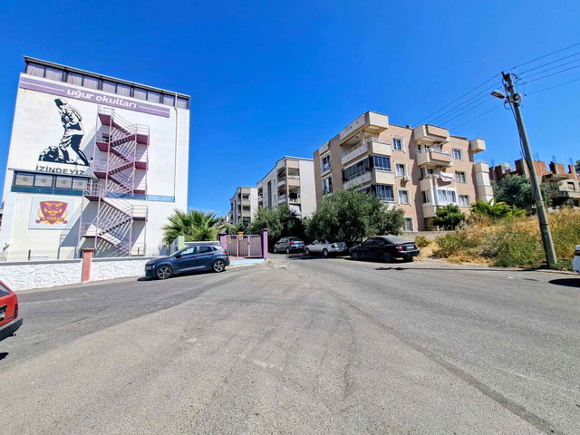 ALİAĞA YENİ MAH’DE 3+1 | 150 M² NET | 4 CEPHELİ | 2 BANYO | BALKONLU KİRALIK DAİRE