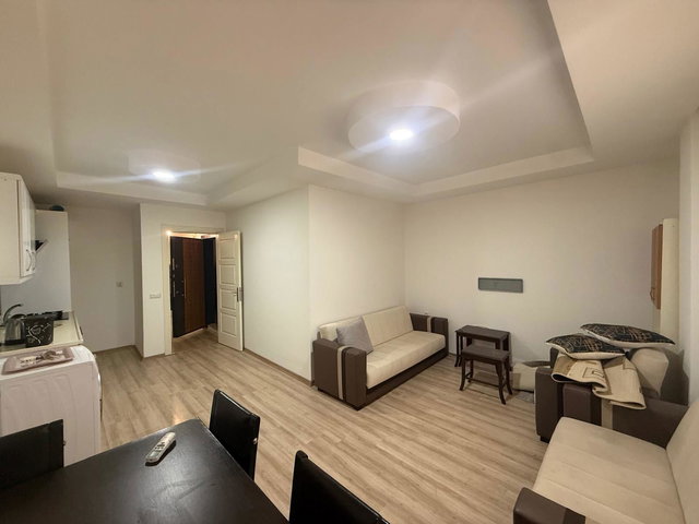 REMAX RİNA'DAN BAHÇELİEVLER'DE KİRACILI YATIRIMLIK 1+1