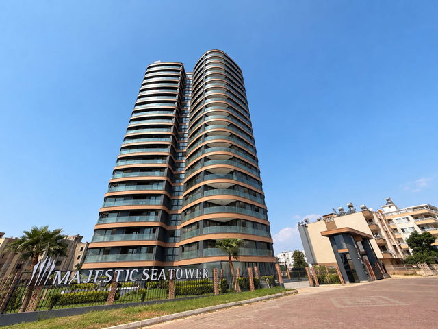 REMAX PALM'DEN MAJESTIC SEA TOWER'DA DENİZ MANZARALI SIFIR 5+1
