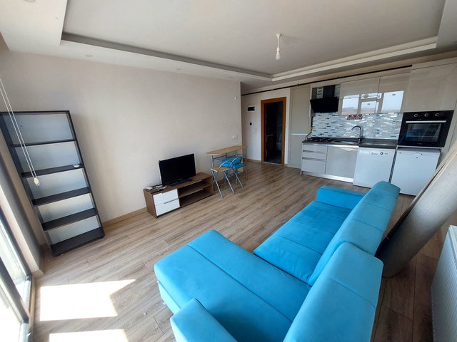 KERVANCI PARK ORMAN SİTESİNDE EŞYALI KİRALIK 1+1 DAİRE