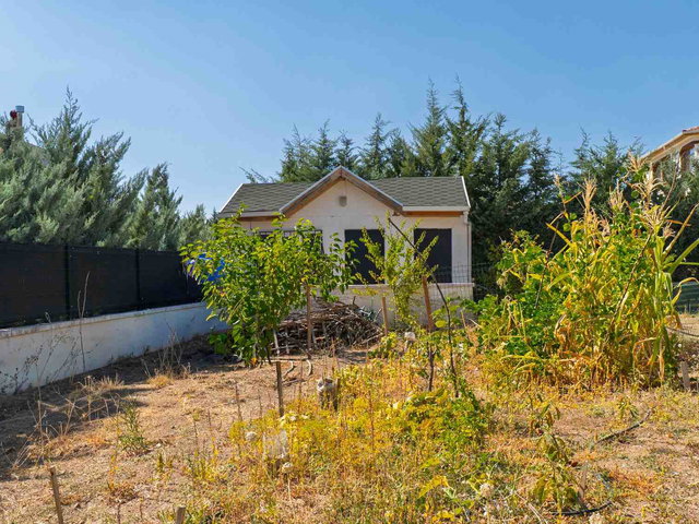 GÖLBAŞI BALLIKPINAR MAH SATILIK VİLLA 2 KATLI 1500 M2 ARSA 5+1