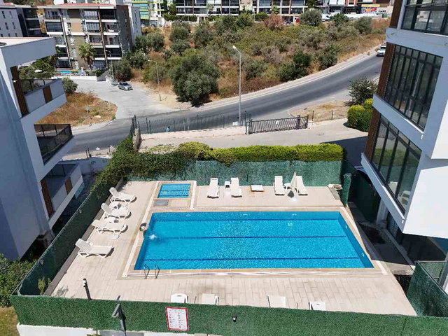 KUŞADASI’NDA YENİ YAPIDA 2+1 LOFT TERS DUBLEKS | GENİŞ TERAS | KISMİ DENİZ MANZARASI