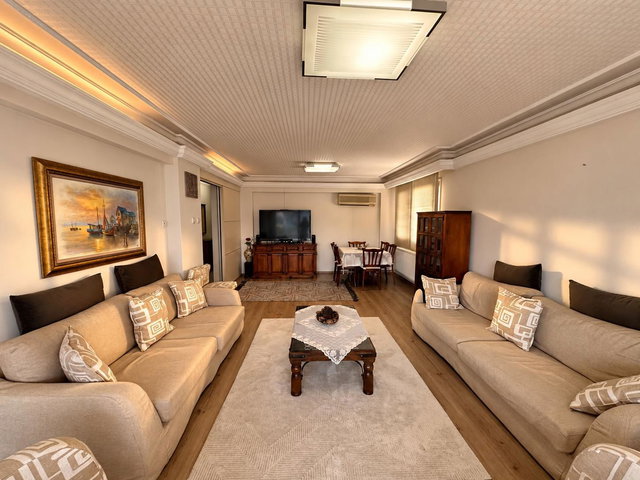 AMERİKAN KOLEJİNE KOMŞU | MANZARALI | BAKIMLI | 130 M² NET 4+1