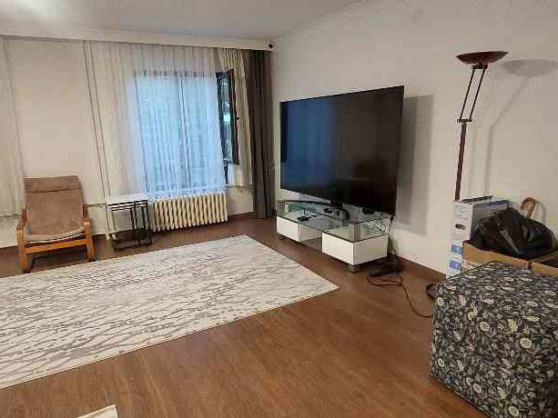 MEBUSEVLERİ AYTEN SOKAK'TA FULL YAPILI, YENİLENMİŞ 1.KAT KİRALIK DAİRE