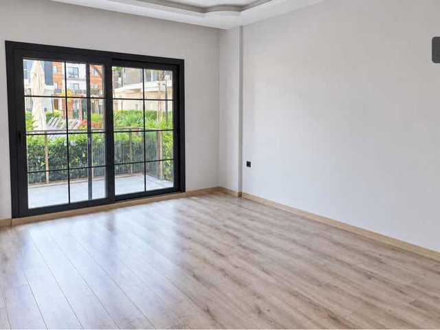 WELLNESS LIFE’TA HAVUZ VE BAHÇEYE ÇIKIŞLI 3+1 KİRALIK