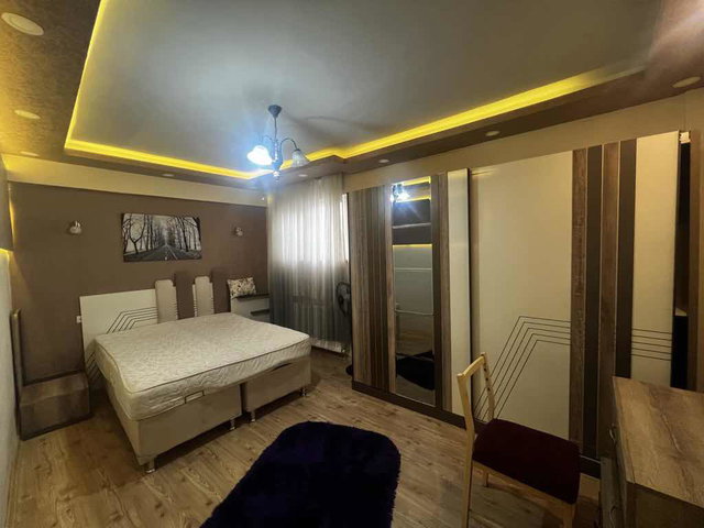 ŞEHİR MERKEZİNDE ULAŞIMA YAKIN EŞYALI 2+1