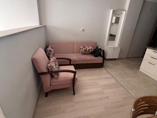 REMAX MID YILDIZ MAHALLESI'NDE EŞYALI 1+1