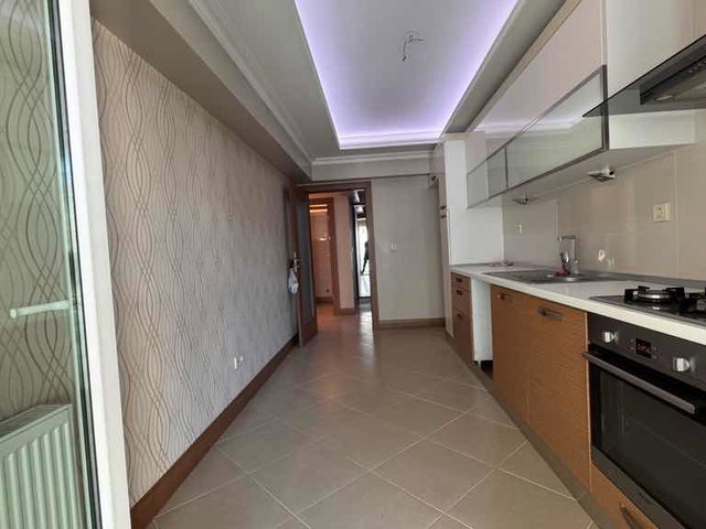ESENYURT CUMHURIYET MAH.ALARA CITY’DE 136 M² 2+1 | ÇİFT BALKON | ÖNÜ AÇIK | 45.000 TL KİRA GETİRİSİ