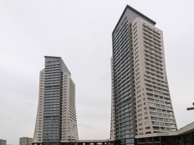WEST GATE 14. KAT BALKONLU MANZARALI KİRALIK 1+1 DAİRE