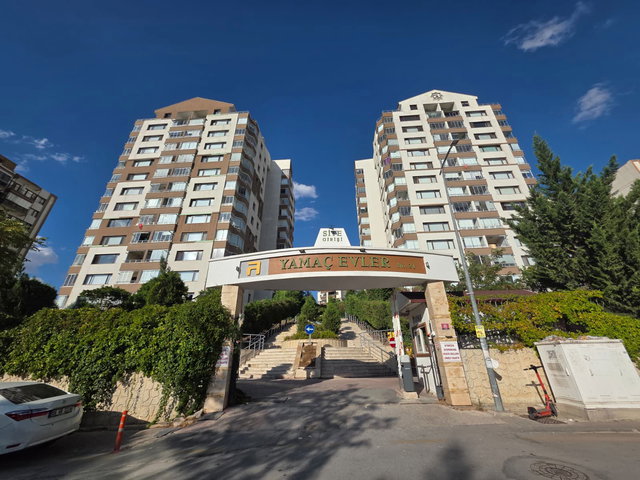YAMAÇ EVLER SİTESİNDE 3+1 GENİŞ KİRALIK DAİRE
