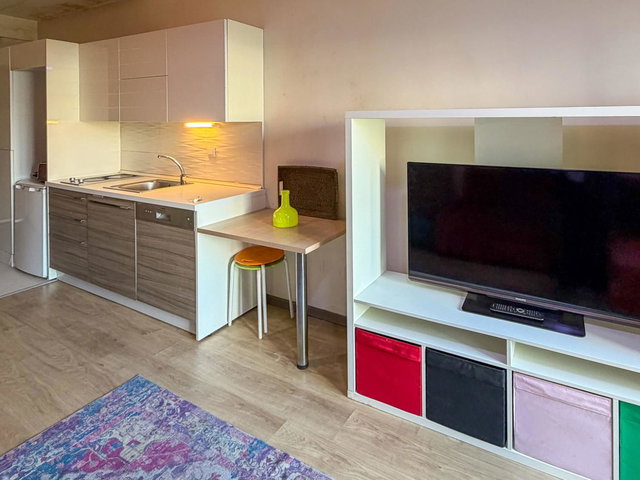 ESENYURT-SEMBOL İSTANBUL SİTESİNDE 1+0 FULL EŞYALI KİRALIK DAİRE