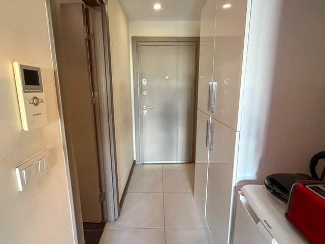 ESENYURT-SEMBOL İSTANBUL SİTESİNDE 1+0 FULL EŞYALI KİRALIK DAİRE