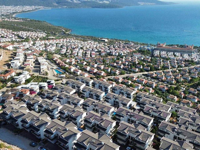 AKSOY KONAKLARINDA 2+1 DENIZ MANZARALI DAIRE