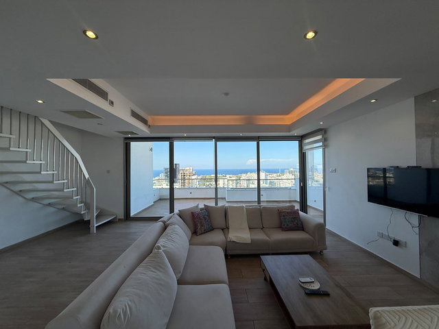 GIRNE MERKEZ’DE FULL DENIZ MANZARALI DUBLEKS PENTHOUSE