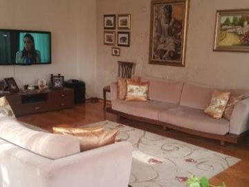 BAHÇELİEVLER’DE GÜNEY CEPHELİ 3+1 | 125 M² NET | 2 BANYO | BALKON | KREDİYE UYGUN