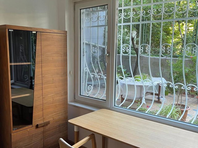 NİŞANTAŞI IHLAMUR YOLU SOKAK'TA FULL EŞYALI, BAHÇE KULLANIMLI 2+1 (NİŞANTAŞI –FULLY FURNISHED 2+1 )