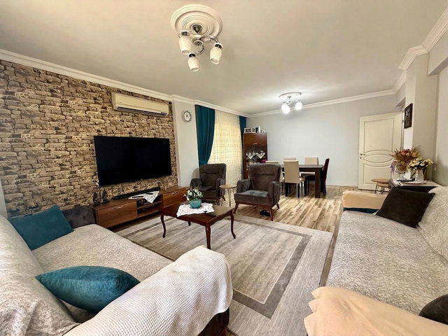 BUCA YİĞİTLER MAH, SATILIK 3+1,110 M² NET ,20 M² MÜSTAKİL BAHÇE