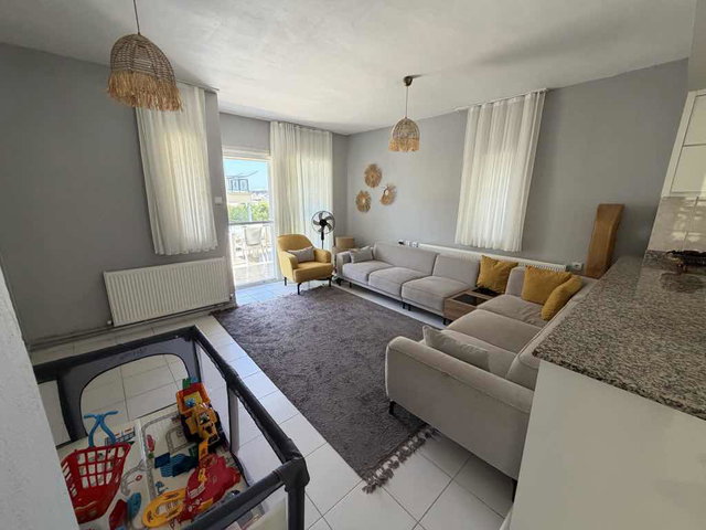 KARAOVA MAHALLESI ERAY SITESI‘NDE SATILIK KÖŞE KONUM 3+1 HAVUZ SİTEDE VILLA ￼