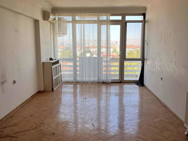 KAVAKLIDERE KİRALIK 2+1 , MERKEZDE