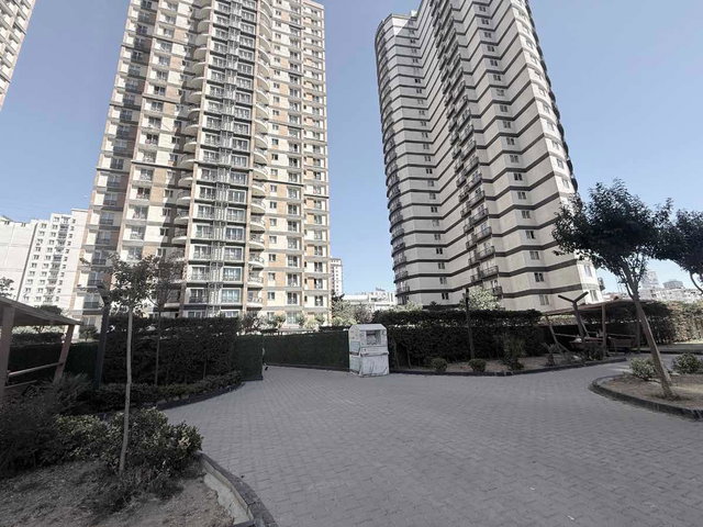 AK TOWERS’TA GÜNEY CEPHE, EŞYALI 1+0 | BALKONLU | KREDİYE UYGUN