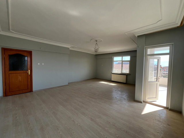 REMAX MAXIMUM'DAN KÖRFEZ MIMAR SINAN MAH.DE KIRALIK 3+1 DAIRE