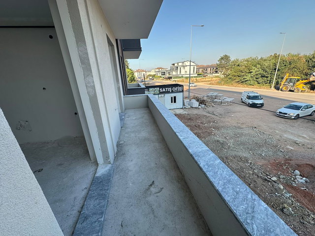 KARTEPE KENT MEYDANI'NDA SİTE İÇİNDE SATILIK 2+1 DAİRE