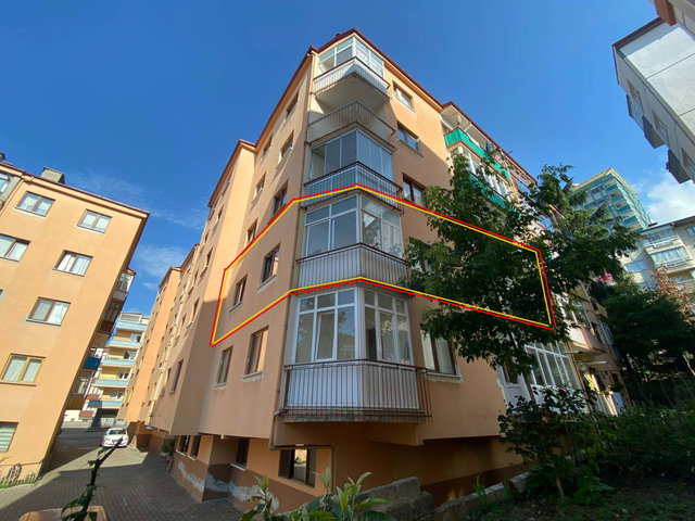 SATILIK 3+1 DAIRE 2 NOLU BEŞIRLI SAĞLIK SITESINDE
