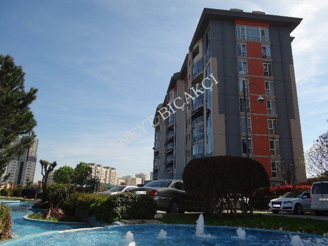 SİNPAŞ AQUA MANORS SATILIK DAİRE 3+1 KİLER ODALI SATIŞ OFİSİNDEN
