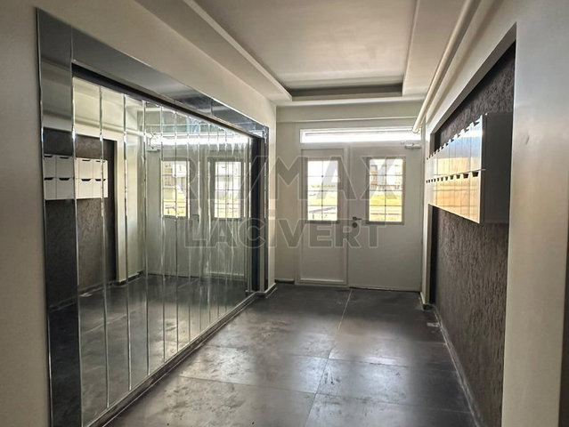 RE/MAX LACİVERT'TEN DADAŞKENT'TE 1+1 SATILIK DAİRE