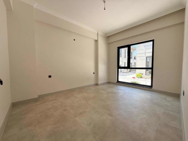 TEKELER MAH’DE 5+1 | 230 M² BRÜT | 4 BANYOLU | YERDEN ISITMALI ÇİFT CEPHELİ VİLLA