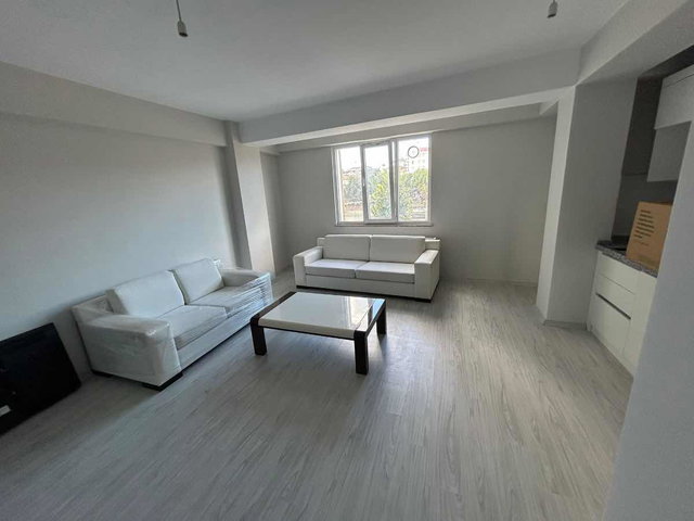 ÇEKMEKÖY TAŞDELEN FULL EŞYALI 1+1 GENİŞ KİRALIK ARAKAT DAİRE...