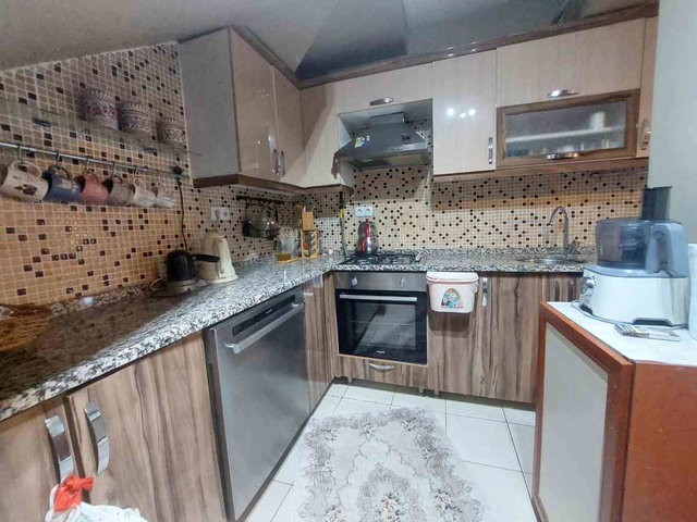 DERİNCE ÇINARLI’DA 3+1 EĞİMSİZ DUBLEKS SATILIK DAİRE