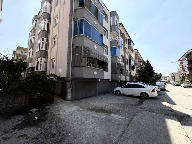 REMAX HÜR FURKAN ATAK’TAN MİTHATPAŞA’DA SATILIK DAİRE