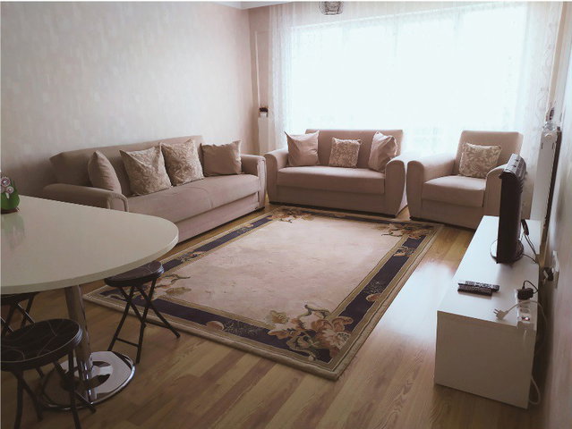 ERYAMAN SAFİR REZİDANS’TA SATILIK EŞYALI, BALKONLU ARA KAT 1+1 DAİRE