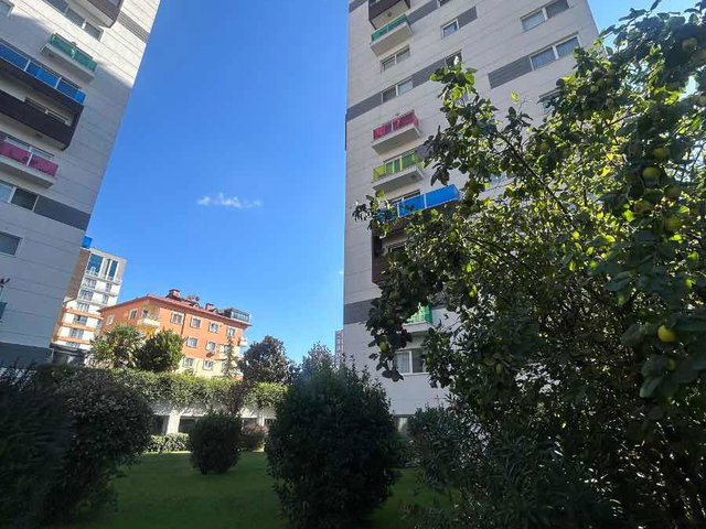 BÖLGENİN PRESTİJLİ SİTESİ CUMBBA HOME' DA GENİŞ;ÇİFT OTOPARKLI 3+1 BOŞ DAİRE