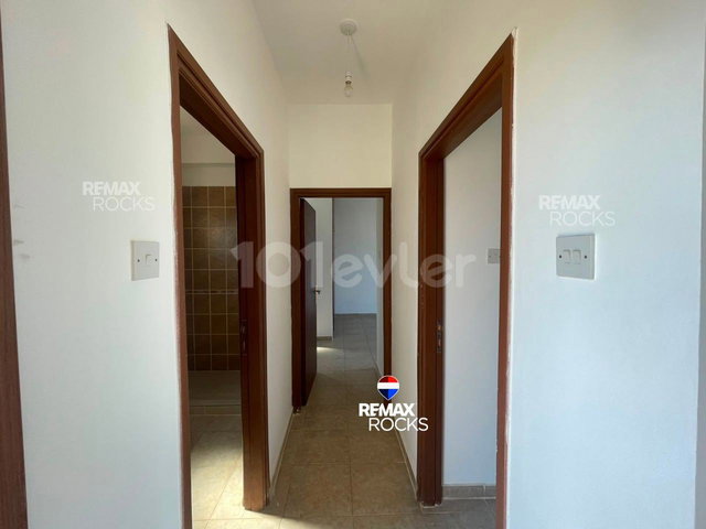 GİRNE ESENTEPE MERKEZ’DE 2+1 | 2 BANYOLU | BALKONLU | BOŞ