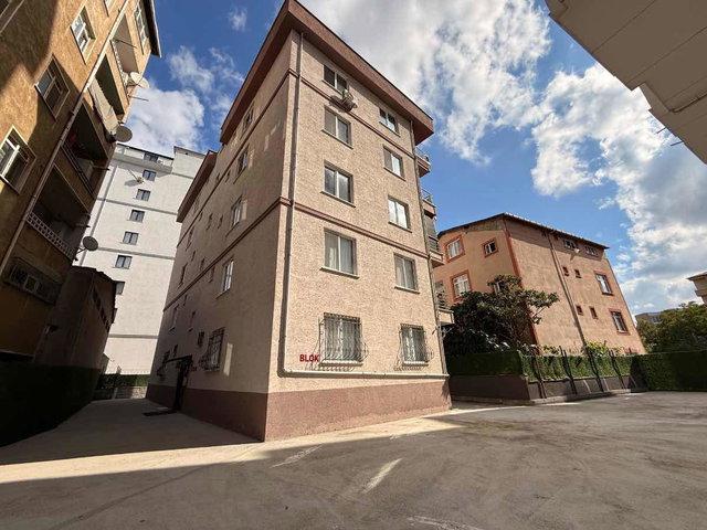 PENDİK MODERN LİFE SİTESİNDE FIRSAT 2+1 OTOPARKLI