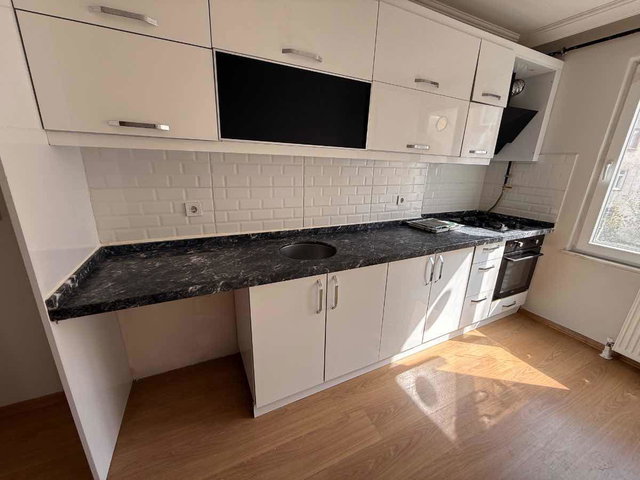 PENDİK MODERN LİFE SİTESİNDE FIRSAT 2+1 OTOPARKLI