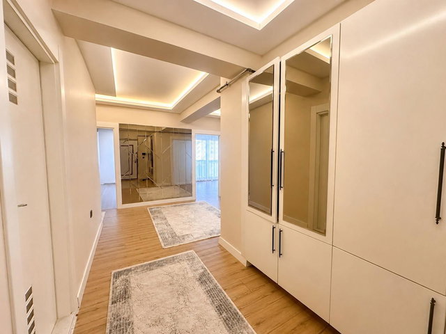 REMAX ARTIS'DEN YILDIZKENT CIHAN 5. ETAP'TA SATILIK 4+1 DAIRE