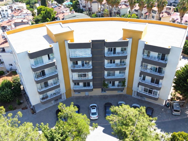REMAX RİNA'DAN ESENKENT KONAKLARINDA 3+1
