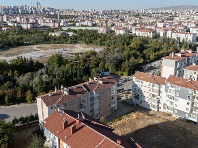 SİNCAN YUNUS EMRE MAHALLESİ HARİKALAR DİYARI MANZARALI SATILIK 3+1