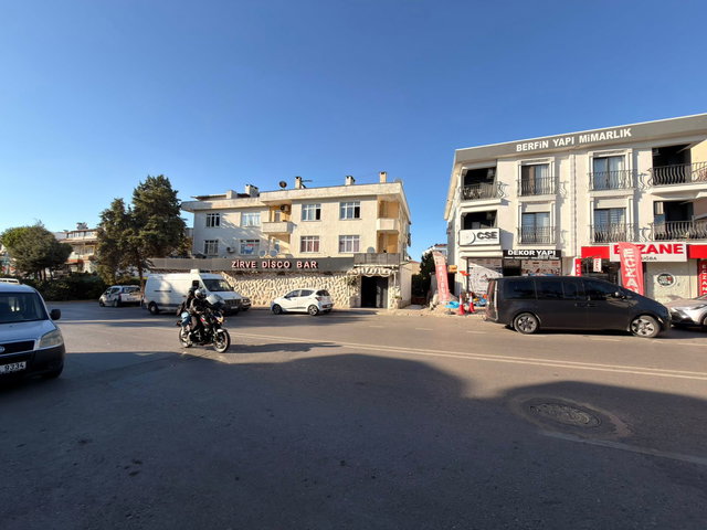 TUZLA POSTANE MH GENİŞ VE KULLANIŞLI 2+1 3 BALKON KAPALI MUTFAK