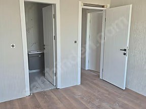 YAPRACIK'TA İSKANI ALINMIŞ OTURUM BAŞLAMIŞ 2+1 FIRSAT DAİRELER