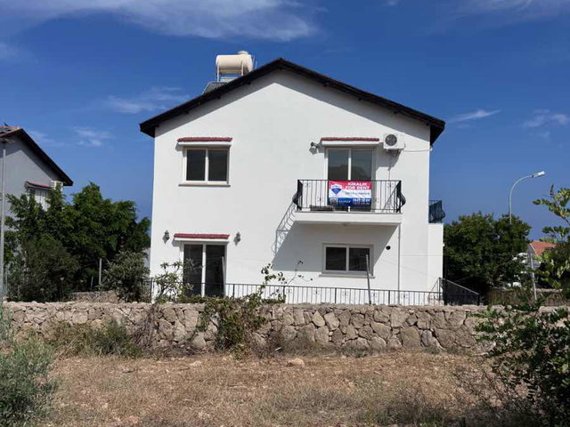 GİRNE ESENTEPE MERKEZ’DE GÜNEY CEPHELİ 4+1 KİRALIK VİLLA | 150 M² NET