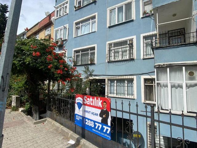 EYÜPSULTAN DÜĞMECİLER’DE 2+1, ÇİFT CEPHELİ, BALKONLU, DOĞALGAZ KOMBİLİ SATILIK DAİRE