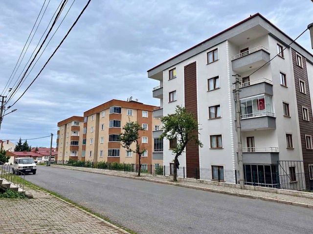 PELITLIDE DENIZ MANZARALI SIFIR 3+1 5.KAT SATILIK DAIRE