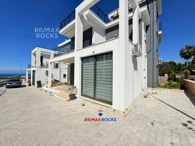 GİRNE ALSANCAK MERKEZ’DE SIFIR, EŞYALI 4+1 VİLLA | 3 BANYO | 2 KAT