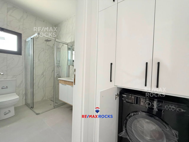 GİRNE ALSANCAK MERKEZ’DE SIFIR, EŞYALI 4+1 VİLLA | 3 BANYO | 2 KAT