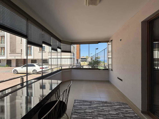 RE/MAX'TAN TEPE PARK EVLERİ'NDE KISMİ DENİZ MANZARALI 4+1