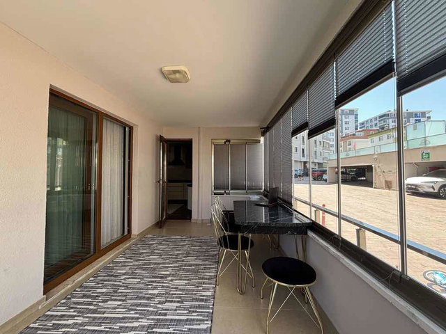 RE/MAX'TAN TEPE PARK EVLERİ'NDE KISMİ DENİZ MANZARALI 4+1